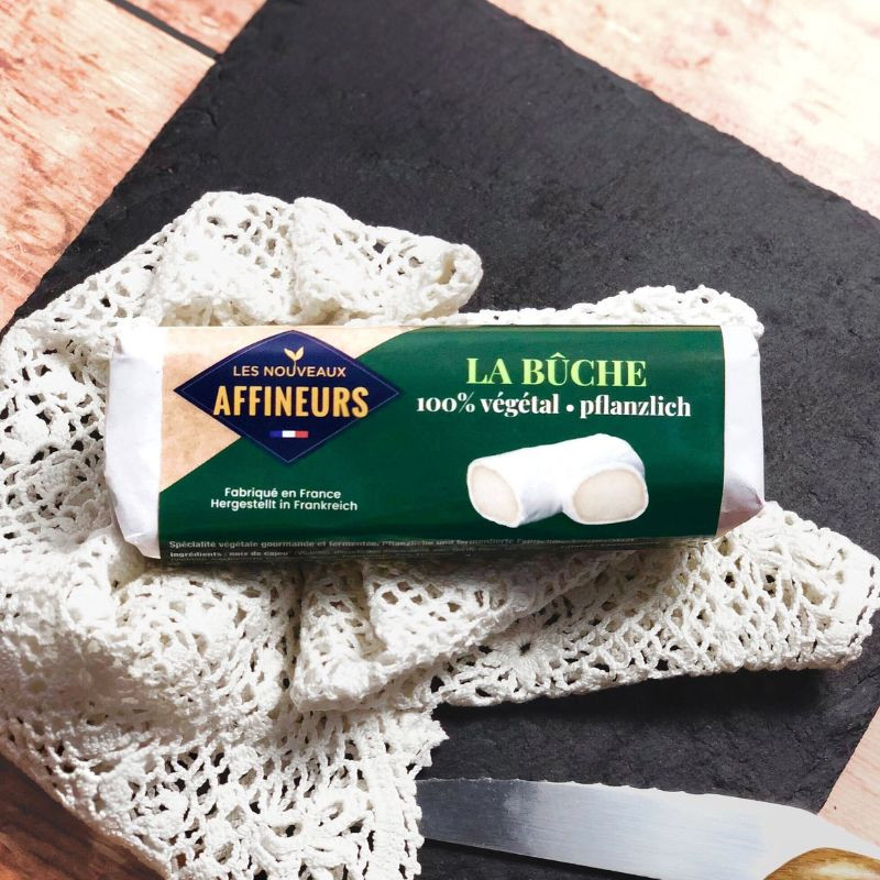 les nouveaux affineurs la buche vegetale facon chevre 100g