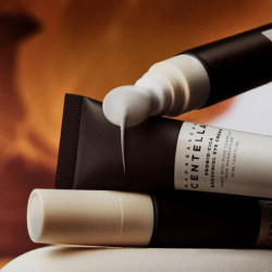 contour des yeux skin1004 texture