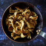 foulet in the pan Veggie Deli