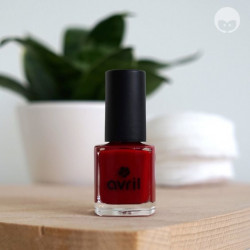 Avril - vernis à ongle vegan rouge opéra 2